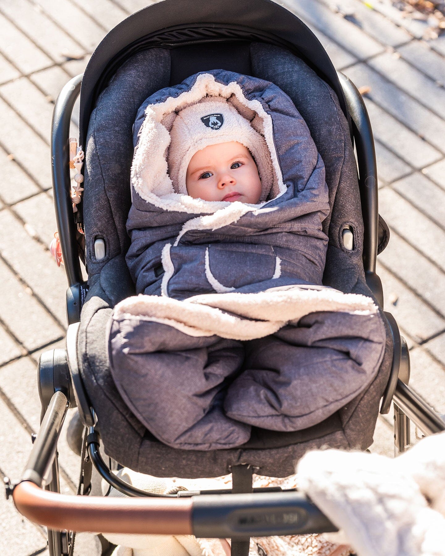 Snuggly Wrap Silver White For Car Seat And Stroller-3